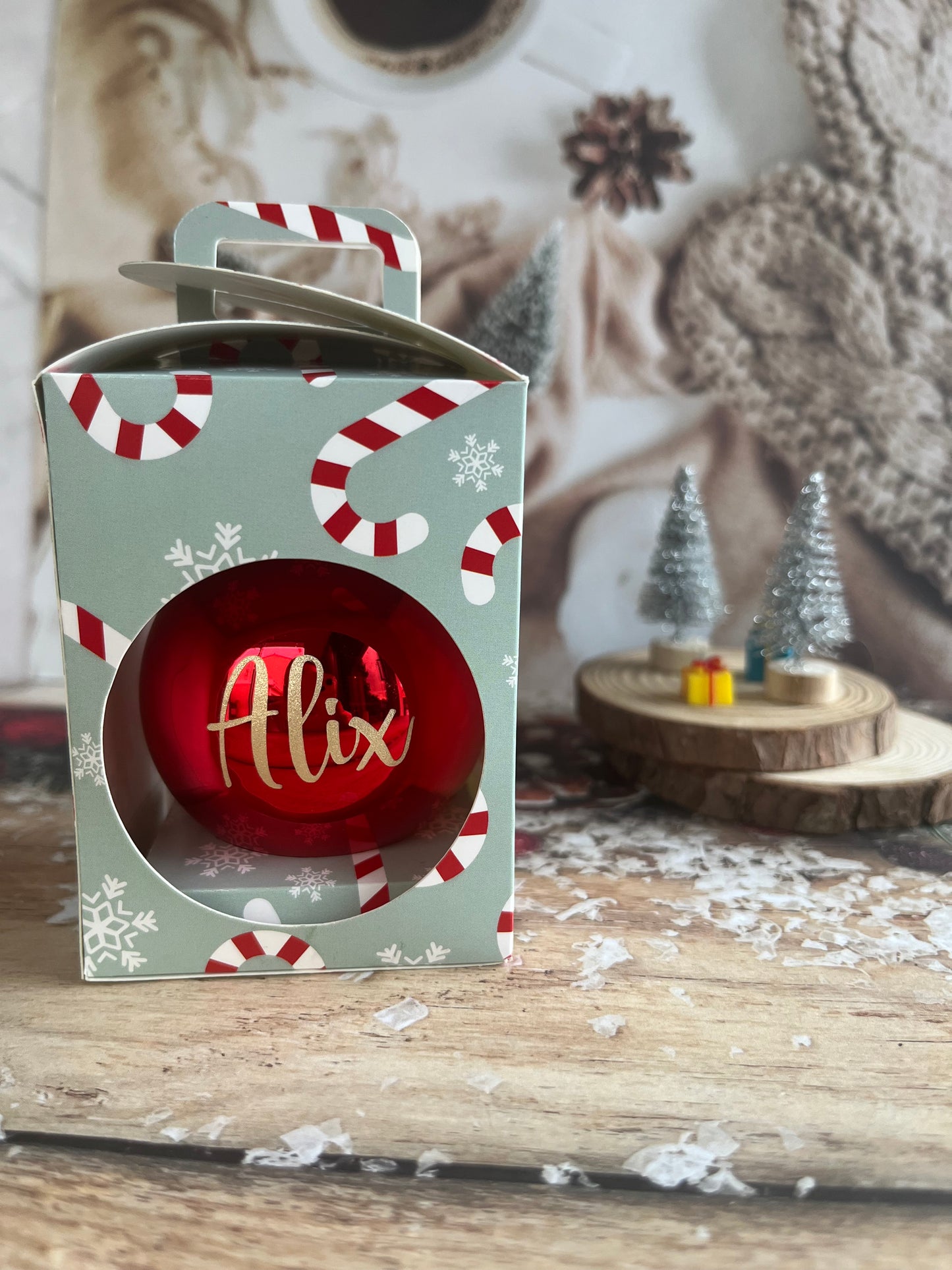 Boule de Noël prénom - motif renne