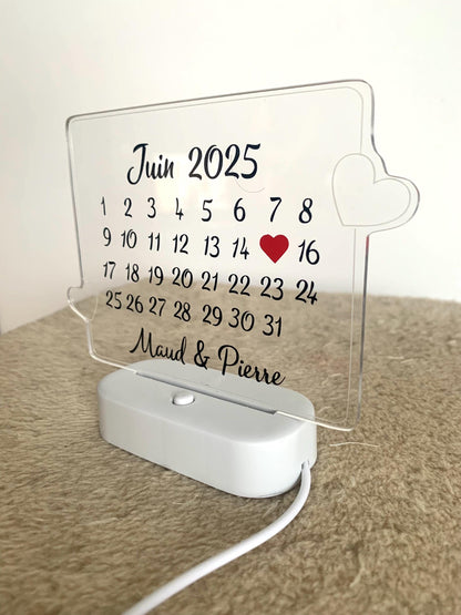 Cadre lumineux personnalisé  Prénoms + date - Rencontre / Mariage